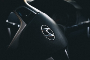 car-1852923_1280