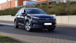 hyundai-4964667_1280