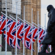 UK verhandelt zum Bau von Batteriewerken