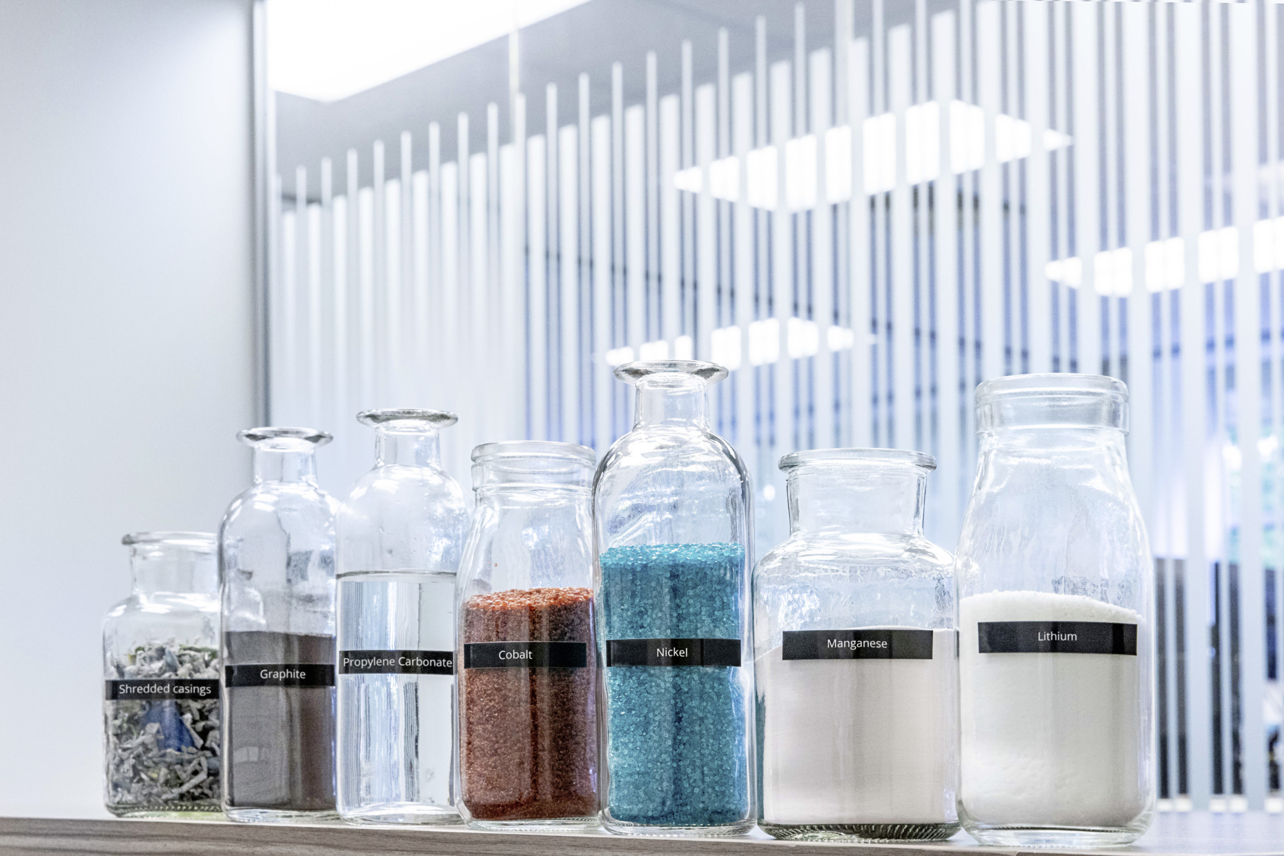 Mercedes-Benz etabliert nachhaltiges Batterierecycling: Eigene Recyclingfabrik startet 2023Mercedes-Benz establishes sustainable battery recycling: Own recycling plant to start in 2023