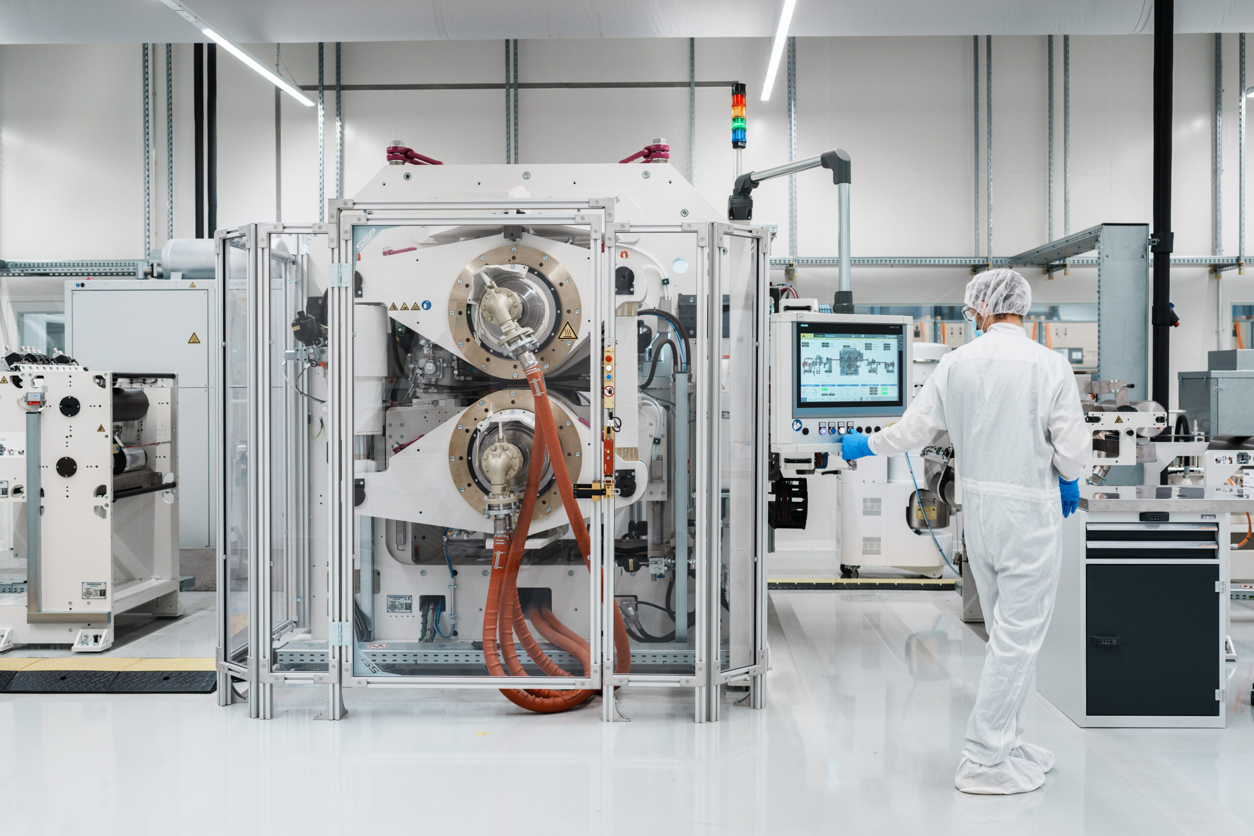 Daimler Truck eröffnet Battery Technology Center in Mannheim