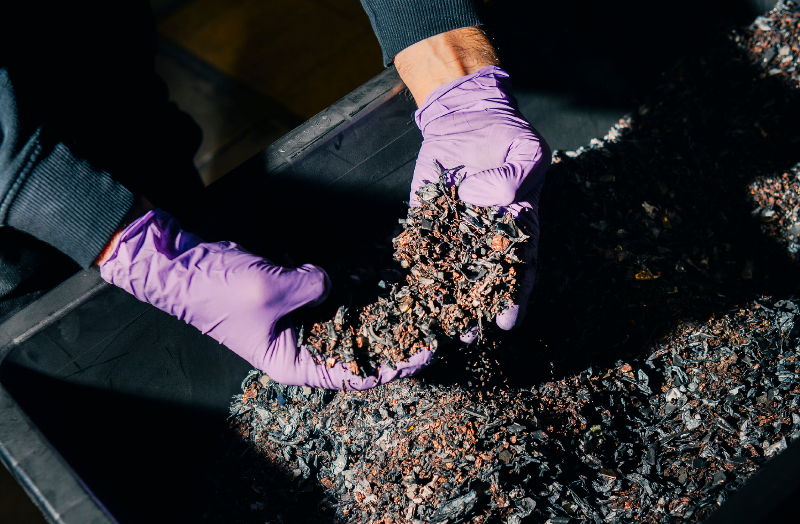 Syensqo und „cylib“ gewinnen Lithiumhydroxid aus Altbatterien