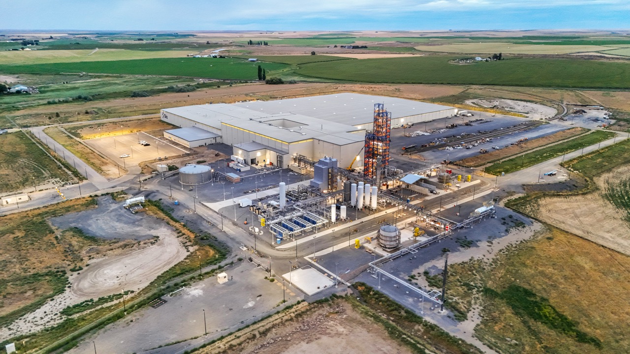 Sila sichert 300 Millionen US-Dollar für Silizium-Anodenproduktion