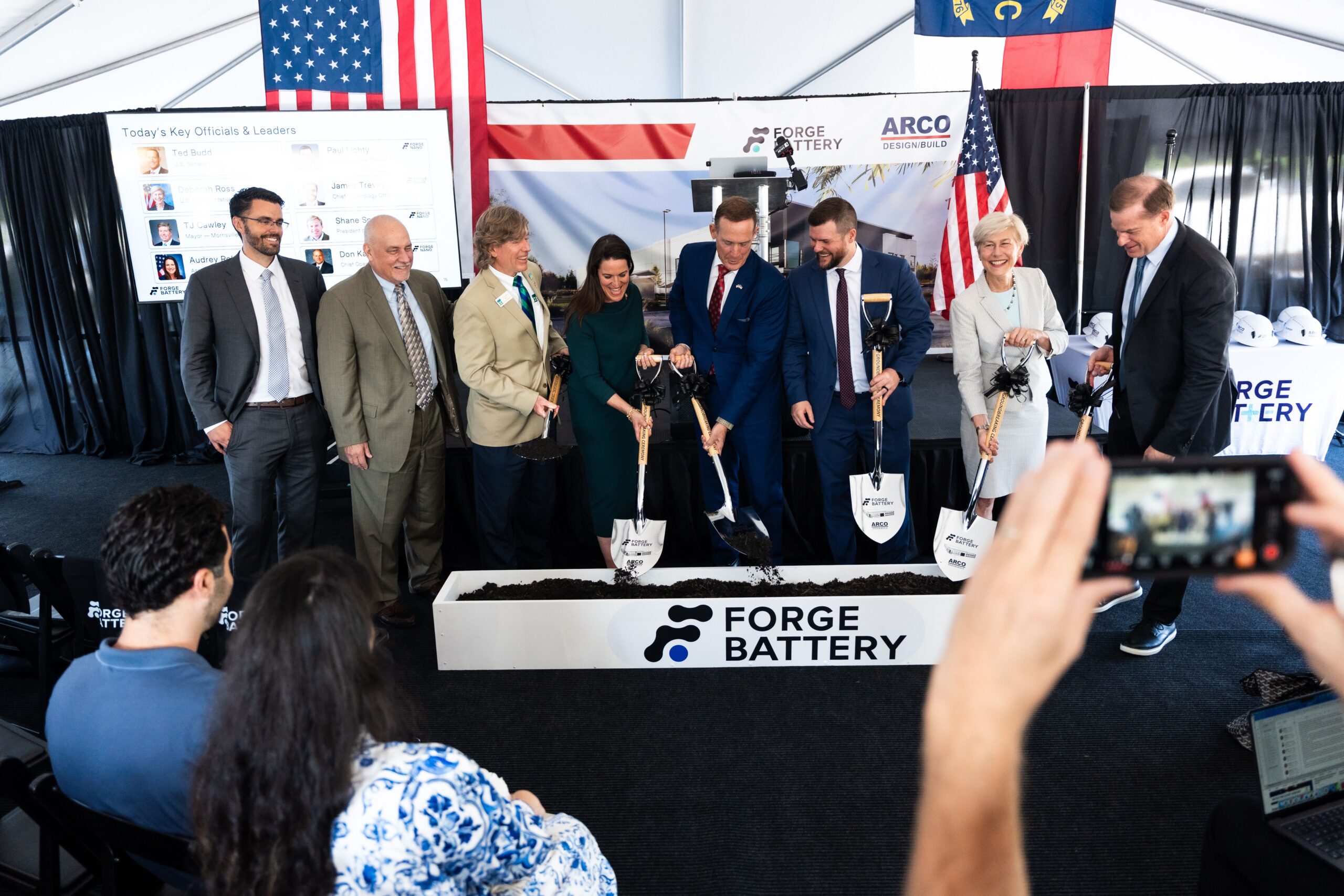 Forge Nano baut Batteriefertigung in North Carolina aus