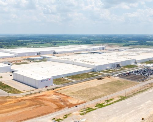BlueOval SK startet Batterieproduktion in Kentucky