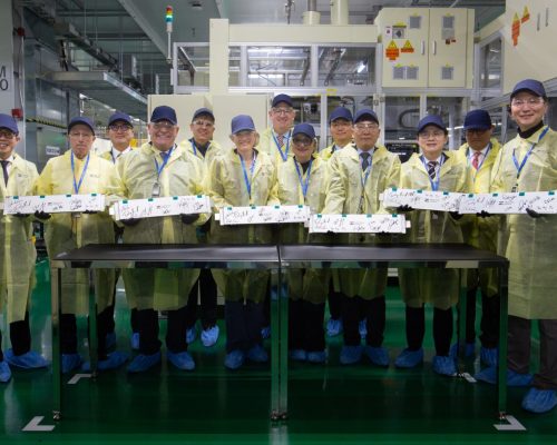 „NextStar Energy“ weiht Batteriefabrik in Kanada ein