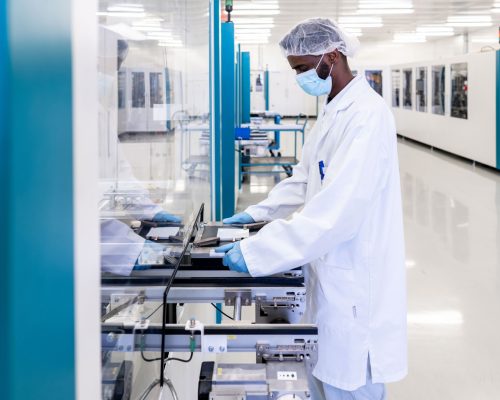 Lilium und Customcells starten Akkufertigung