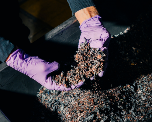 Syensqo und „cylib“ gewinnen Lithiumhydroxid aus Altbatterien