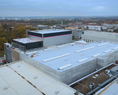 MAN Celebrates Topping-Out Ceremony for Battery Plant in Nuremberg