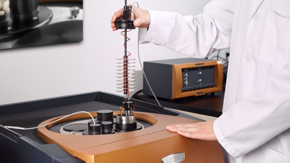 „Batteriecycler-Mikrokalorimeter“ bestimmt parasitäre Leistung in Lithium-Akkus