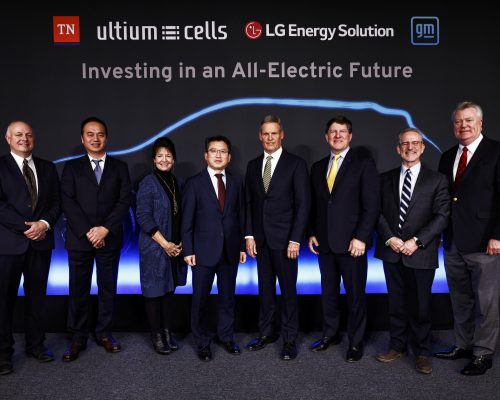 General Motors and LG Energy Solution announce Friday, December 2, 2022, the investment of an additional $275 million in their Ultium Cells LLC battery cell manufacturing joint venture, to expand the battery cell output at the Ultium Cells Spring Hill facility in Spring Hill, Tennessee by more than 40 percent, from 35 gigawatt-hours to 50 GWh. Battery cell production at the 2.8 million-square-foot facility will begin in late 2023. (Photo by Wade Payne for General Motors)