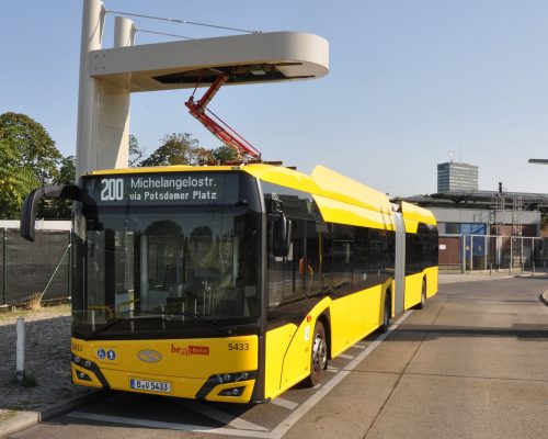 Digitale Batteriepässe im ÖPNV: BVG startet Projekt mit Technologieanbieter Spherity