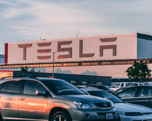 Tesla vor Einstieg in Serienfertigung von Batteriezellen?