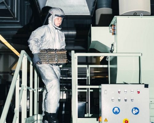 Porsche testet Batteriezellen mit vollständig recyceltem Kathodenmaterial